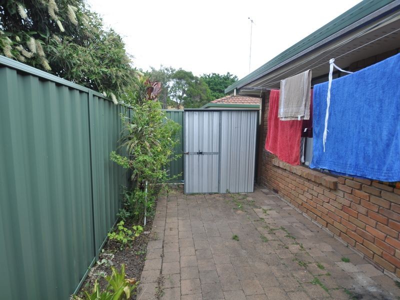 8/33 Clare Road, Kingston QLD 4114