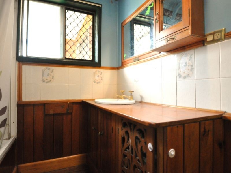 53 Birch Steet, Kingston QLD 4114