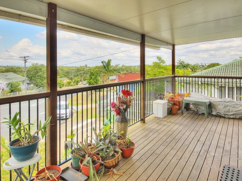 21 Floyd Street, Woodridge QLD 4114