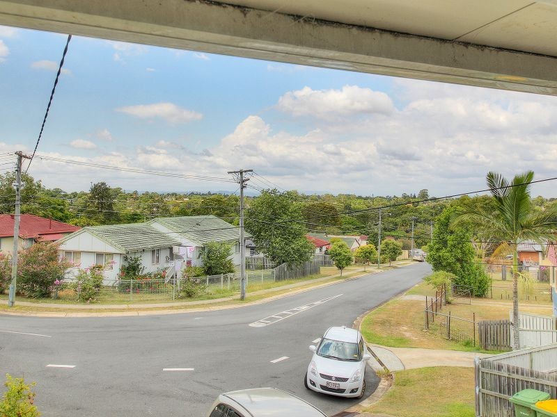 21 Floyd Street, Woodridge QLD 4114