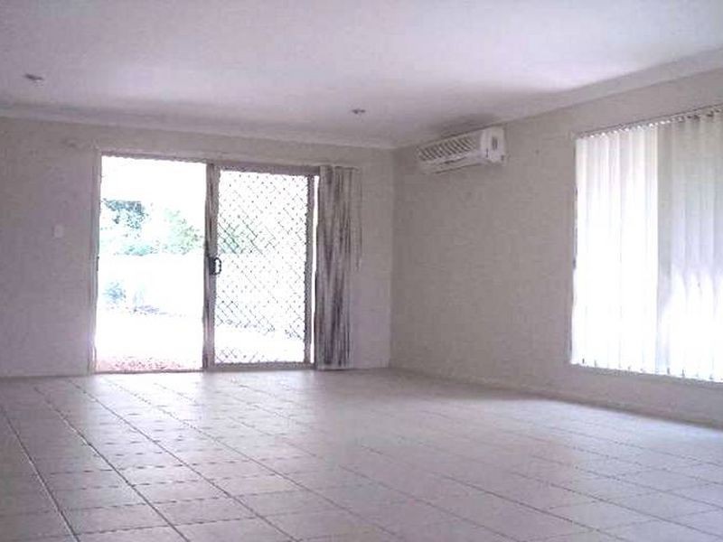 40a Pinelands Street, Loganlea QLD 4131