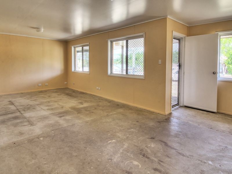 62 St Johns Way, Boronia Heights QLD 4124