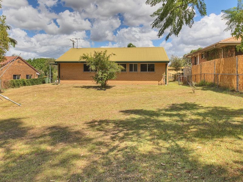 62 St Johns Way, Boronia Heights QLD 4124