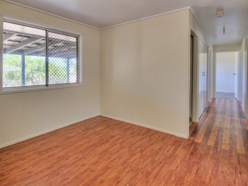 10 Kim Street, Marsden QLD 4132