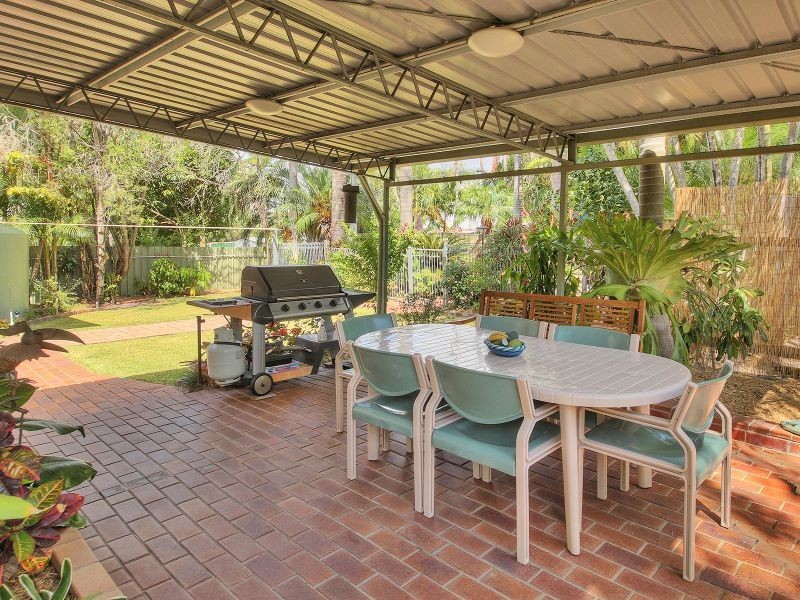 18 Briner Street, Kingston QLD 4114