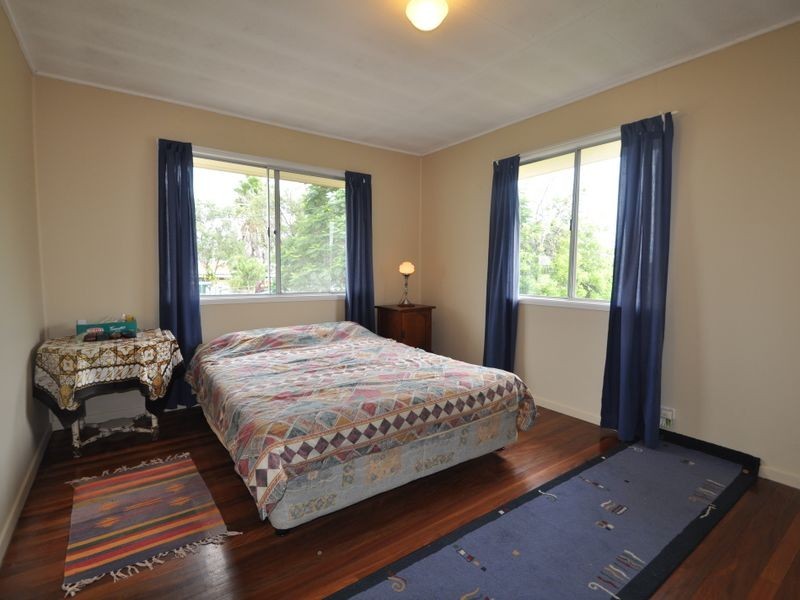 5 Flinders Street, Logan Central QLD 4114