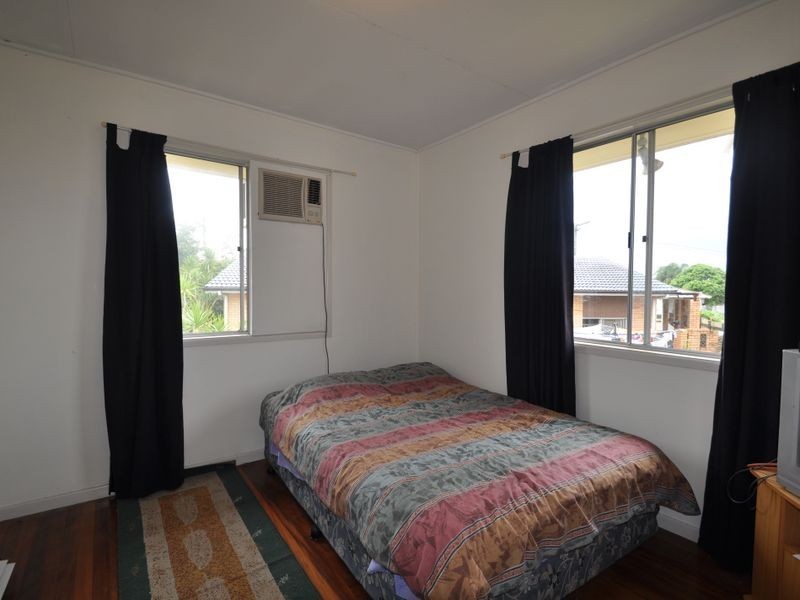 5 Flinders Street, Logan Central QLD 4114