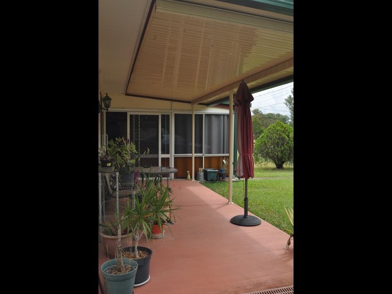 4 Crucis Street, Kingston QLD 4114