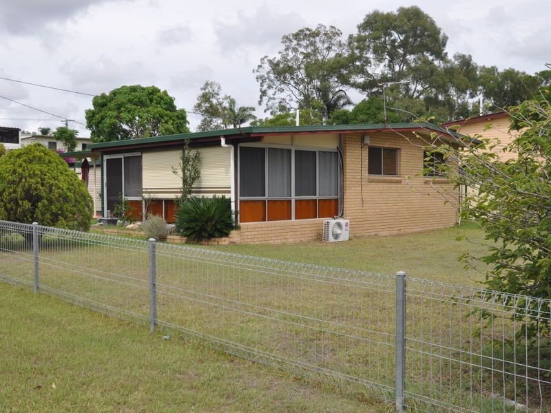 4 Crucis Street, Kingston QLD 4114