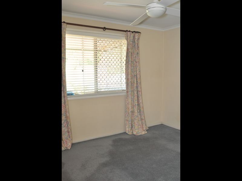 4 Crucis Street, Kingston QLD 4114