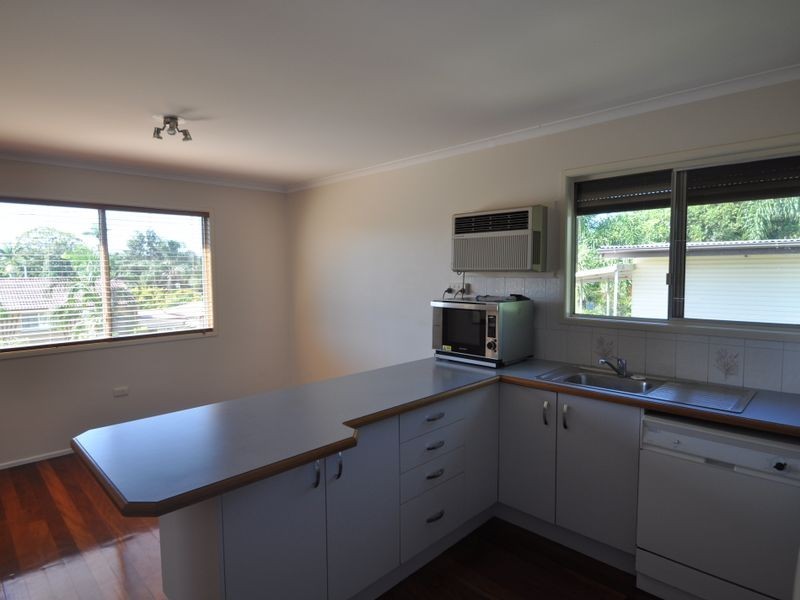 16 Luck Street, Slacks Creek QLD 4127