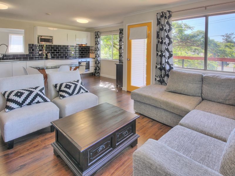 36 Myra Street, Kingston QLD 4114