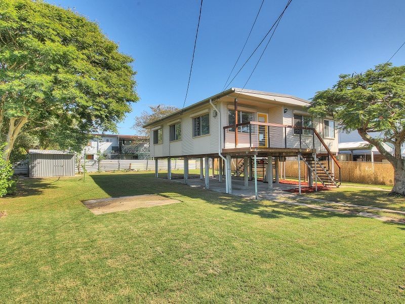 36 Myra Street, Kingston QLD 4114