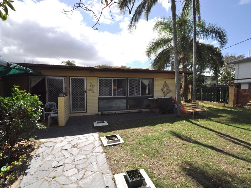 15 Karabil Street, Kingston QLD 4114