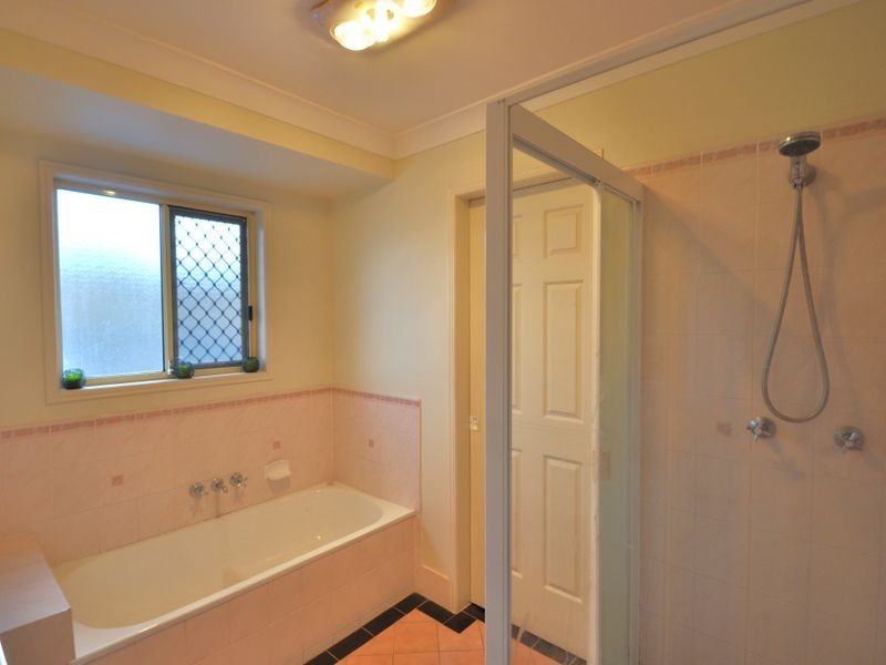 84 Julie Street, Crestmead QLD 4132