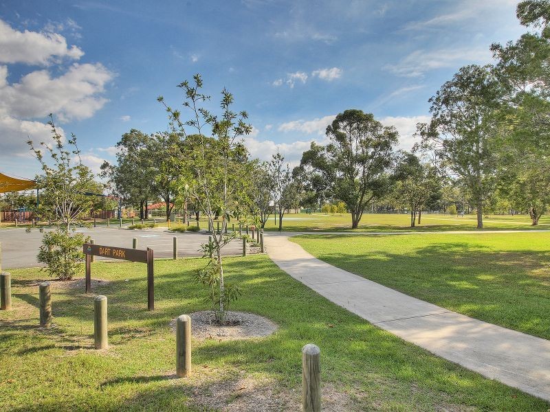 4 Dart Ave, Kingston QLD 4114