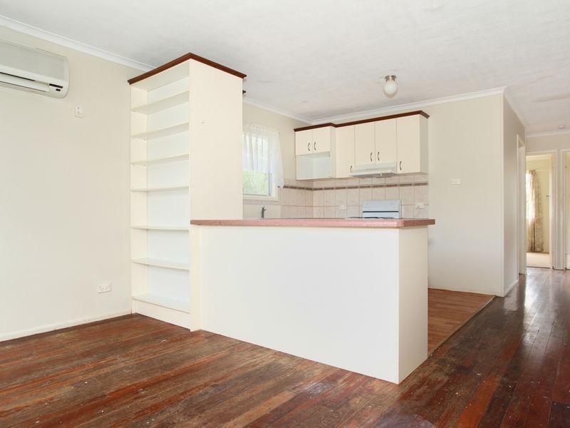 16 Modillion Street, Woodridge QLD 4114