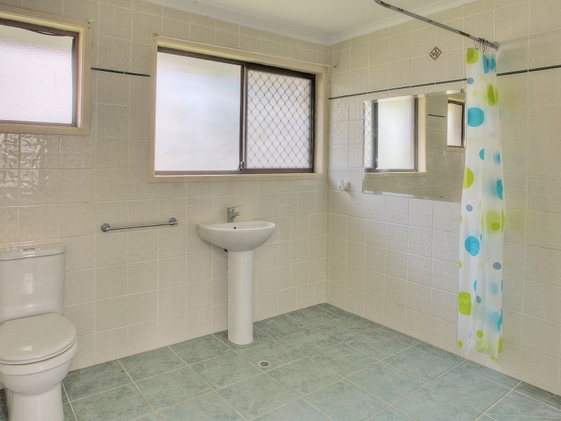 2 Jiggi Street, Slacks Creek QLD 4127