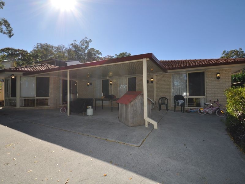 27 Tecoma Street, Kingston QLD 4114