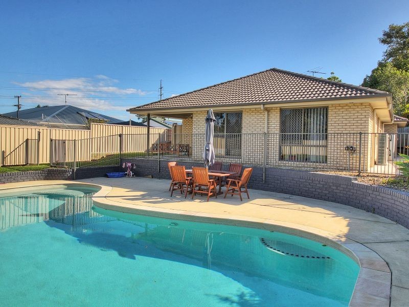 32 Allamanda Drive, Daisy Hill QLD 4127
