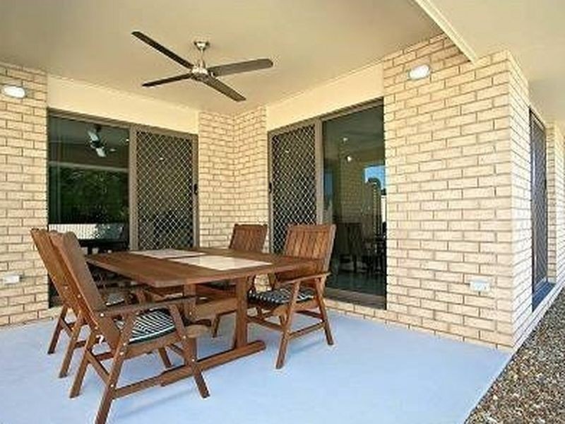 32 Allamanda Drive, Daisy Hill QLD 4127