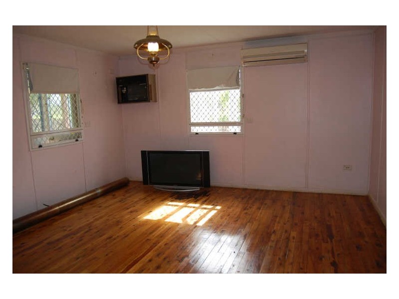 76 Jean Street, Woodridge QLD 4114