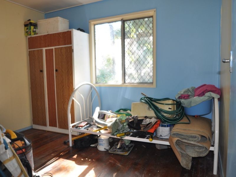 4 Willow Street, Woodridge QLD 4114