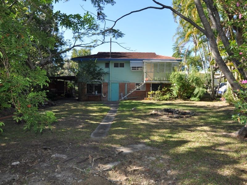 4 Willow Street, Woodridge QLD 4114