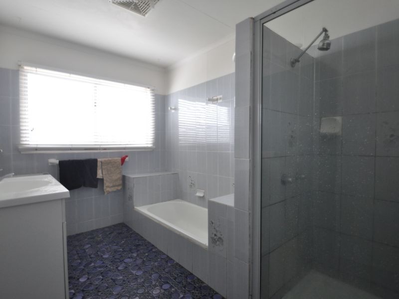 4 Welbeck Street, Logan Central QLD 4114