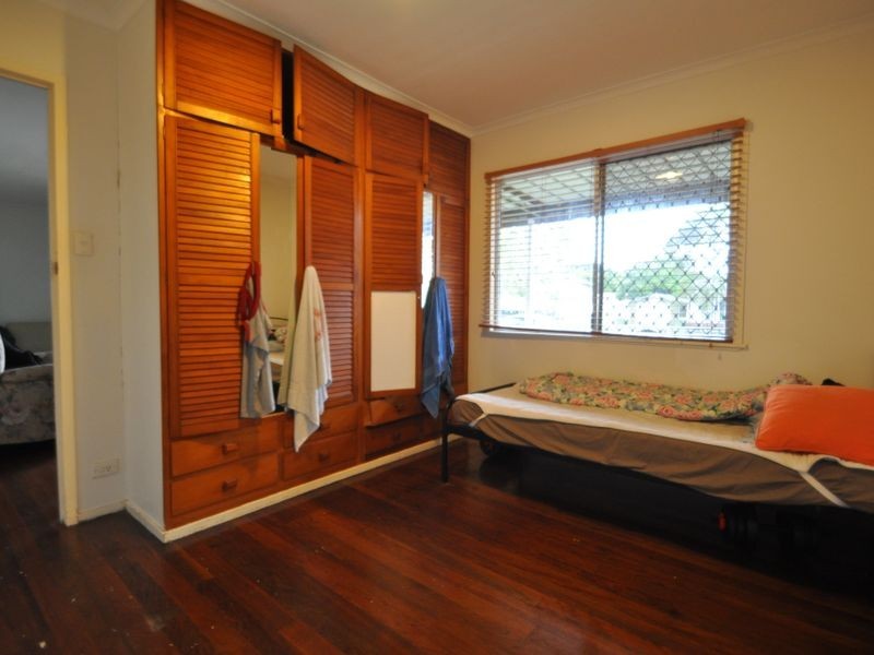 4 Welbeck Street, Logan Central QLD 4114
