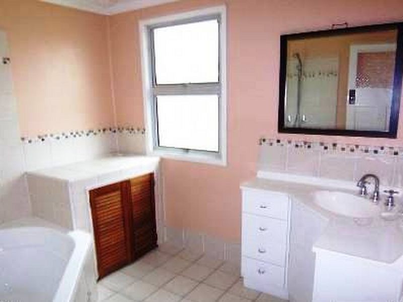 152 Macauley St, Fernvale QLD 4306