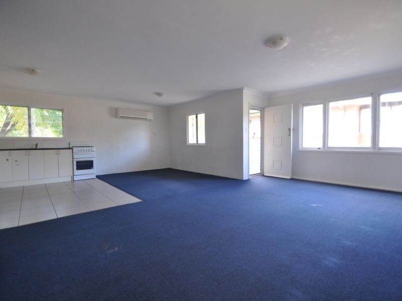 7 Avoca Street, Woodridge QLD 4114