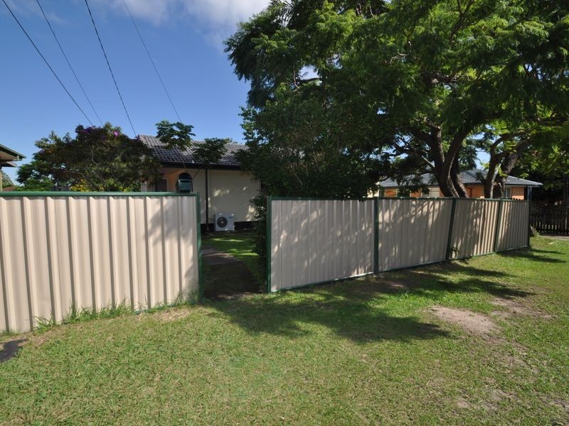 7 Avoca Street, Woodridge QLD 4114