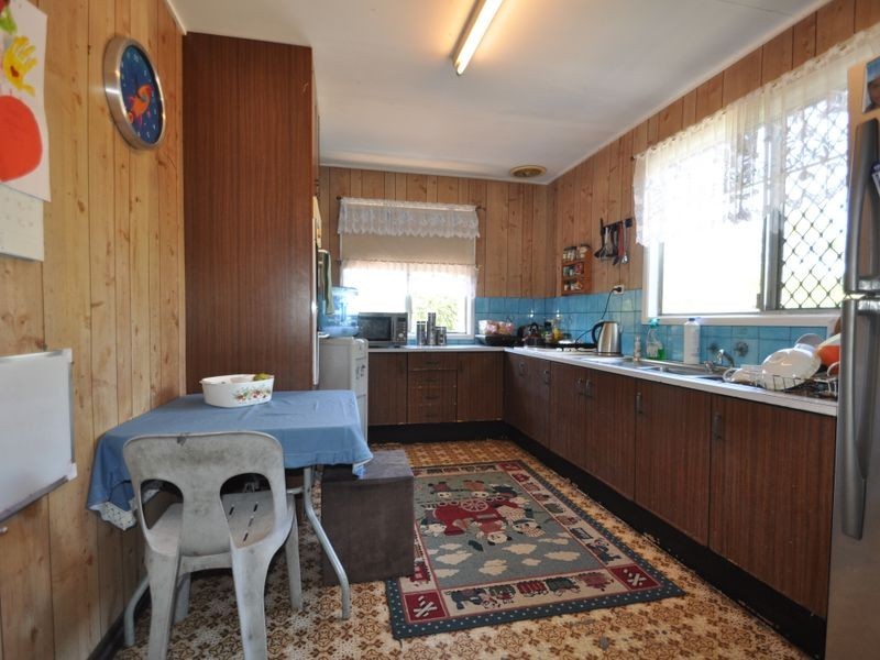 23 Bruce Road, Woodridge QLD 4114