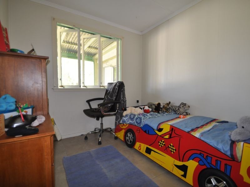 25 Bruce Road, Woodridge QLD 4114