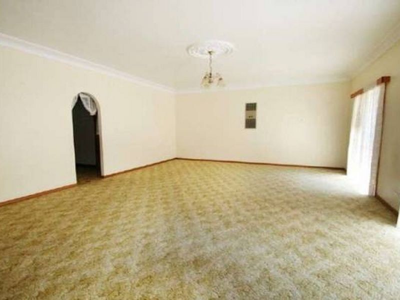 61 Andrew Road, Greenbank QLD 4124