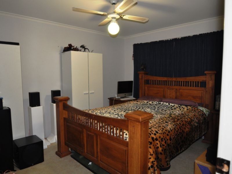 72 Hickory Street, Marsden QLD 4132