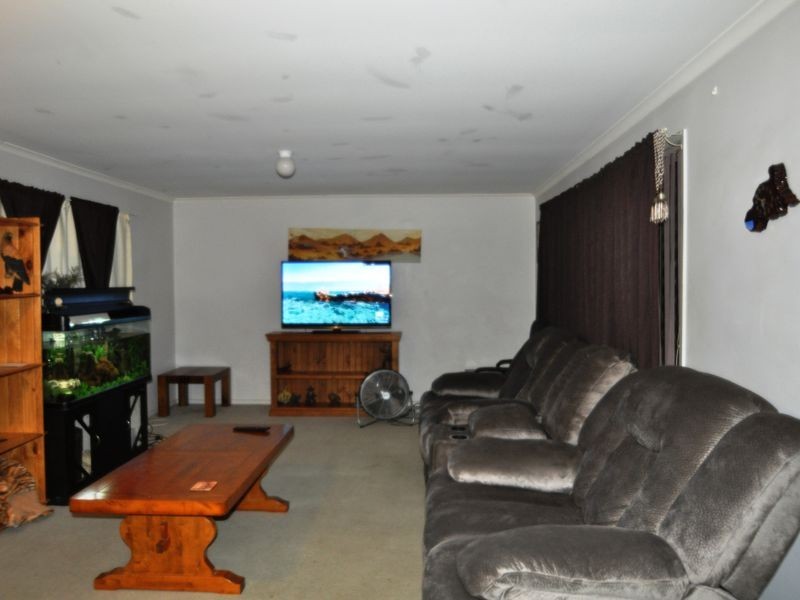 72 Hickory Street, Marsden QLD 4132