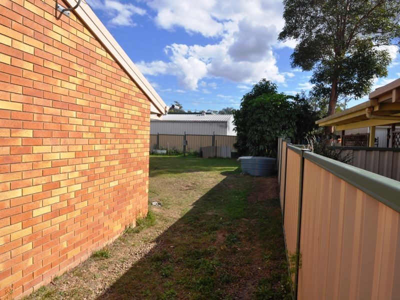 72 Hickory Street, Marsden QLD 4132