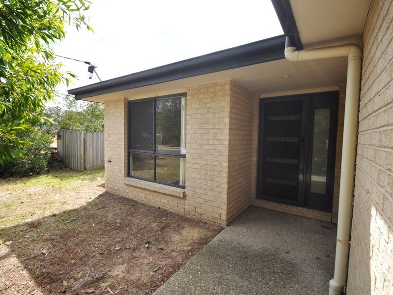 26 Pinelands St, Loganlea QLD 4131