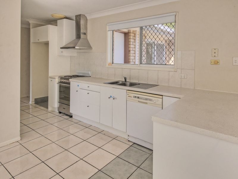 34 Wunburra Street, Waterford West QLD 4133
