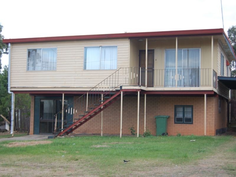 28-30 George Street, Kingston QLD 4114