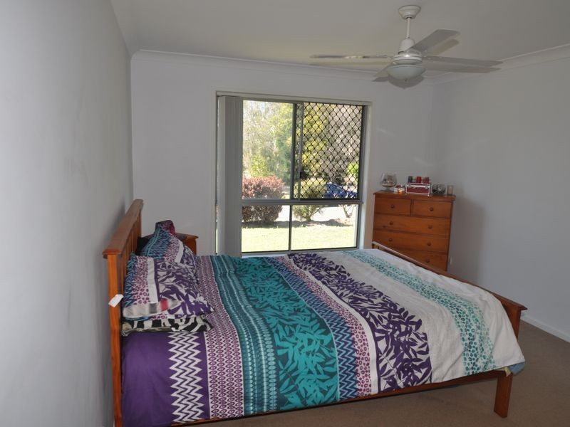 53 Paul Drive (crn Delaforce St), Regents Park QLD 4118