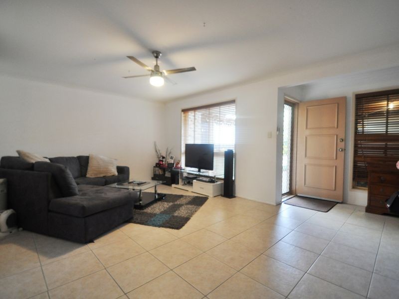 10/9-11 Damalis Street, Woodridge QLD 4114