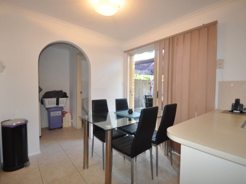 10/9-11 Damalis Street, Woodridge QLD 4114