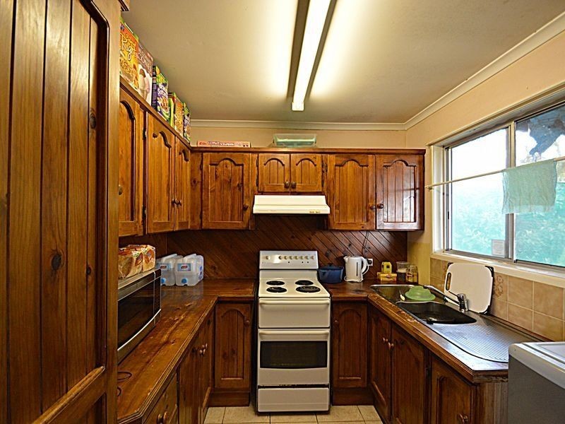 16 Stuart Street, Woodridge QLD 4114