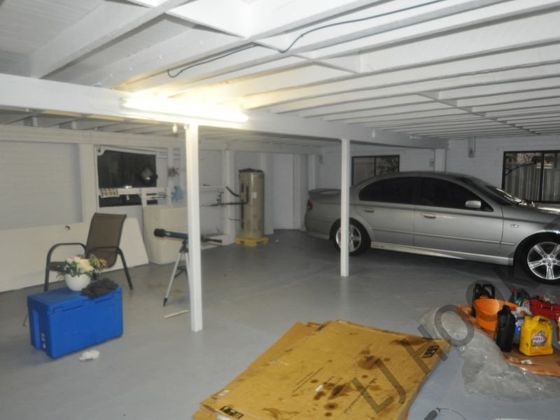 27 Mawarra Street, Kingston QLD 4114