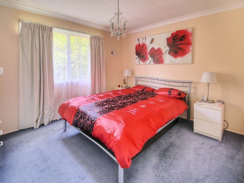 5 Mansfield Street, Kingston QLD 4114