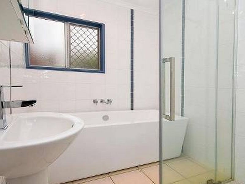 10 Fawkner St, Slacks Creek QLD 4127