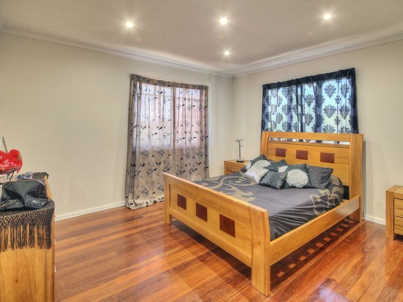 152 Smith Road, Woodridge QLD 4114